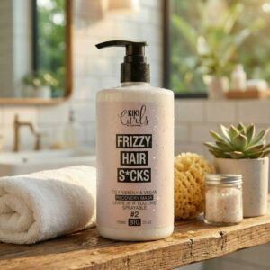 KIKI CURLS # 2 – Frizzy Hair S*cks – Hydratační a regenerační maska proti krepatění 750 ml